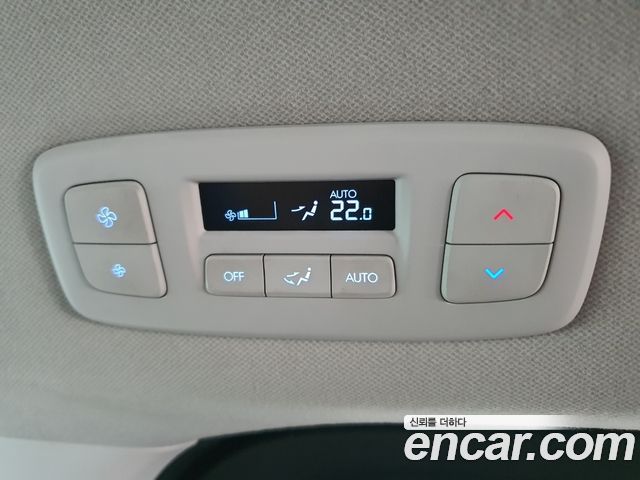 Hyundai Staria L3.5 Tourer 11-Seater Modern 2024 — фото 9