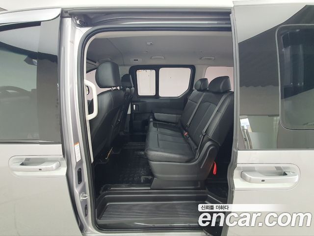 Hyundai Staria L3.5 Tourer 11-Seater Modern 2024 — фото 18