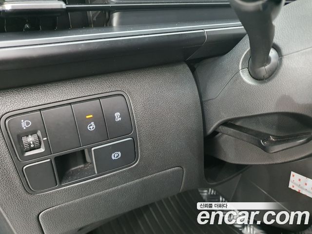 Hyundai Staria L3.5 Tourer 11-Seater Modern 2024 — фото 19