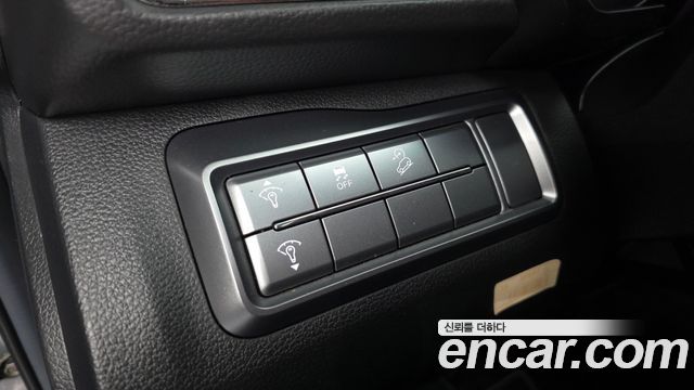 KG Mobility (SsangYong) Tivoli Air 1.5 A1 2WD 2022 — фото 18