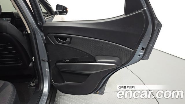 KG Mobility (SsangYong) Tivoli Air 1.5 A1 2WD 2022 — фото 25