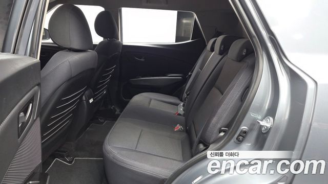 KG Mobility (SsangYong) Tivoli Air 1.5 A1 2WD 2022 — фото 26