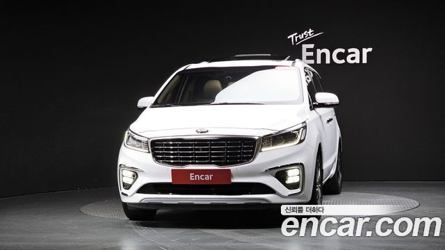 Kia Carnival 7-Seater Limousine President 2019 — фото 3