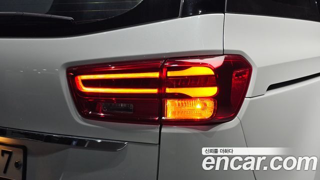 Kia Carnival 7-Seater Limousine President 2019 — фото 23