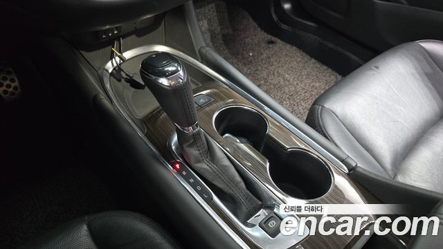 Chevrolet Malibu 2.0 Turbo LTZ Premium 2017 — фото 9