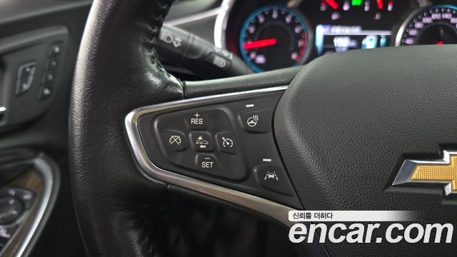 Chevrolet Malibu 2.0 Turbo LTZ Premium 2017 — фото 19