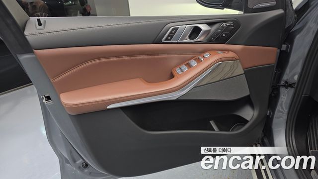 BMW X7 (G07) xDrive 40d Design Pure Excellence 7-Seater 2023 — фото 24