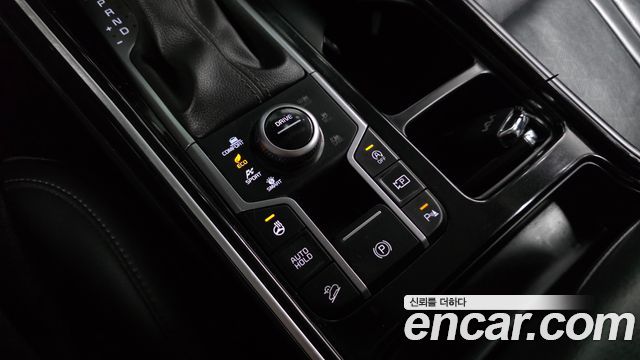 Kia Sorento (IV) Diesel 2.2 4WD Prestige 2023 — фото 22
