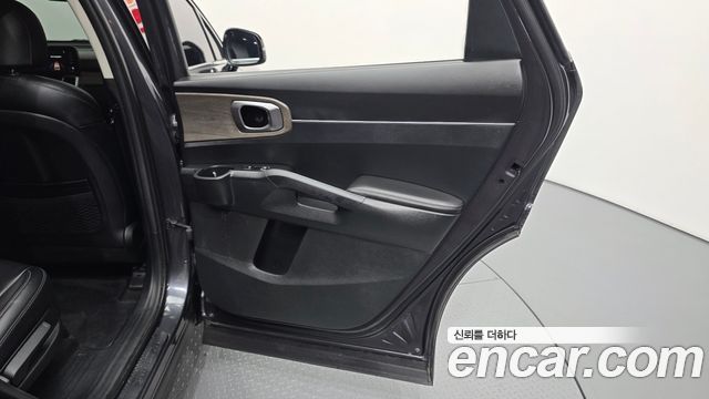 Kia Sorento (IV) Diesel 2.2 4WD Prestige 2023 — фото 31