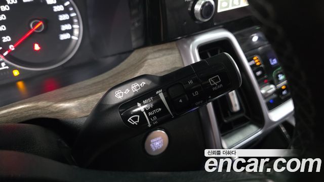 Kia Sorento (IV) Diesel 2.2 4WD Prestige 2023 — фото 37