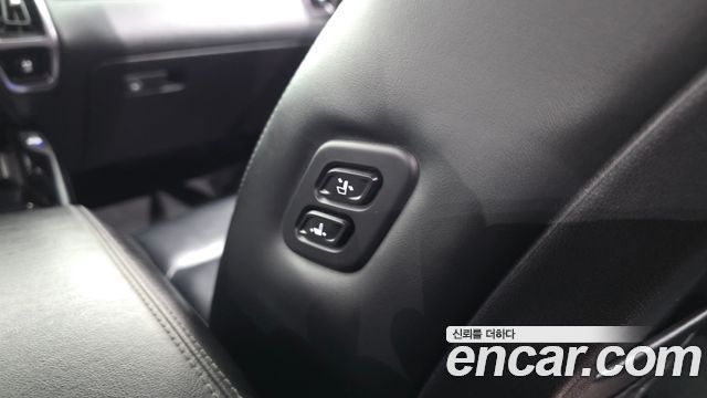 Kia Sorento (IV) Diesel 2.2 4WD Prestige 2023 — фото 39