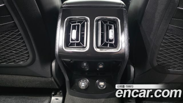 Kia Sorento (IV) Diesel 2.2 4WD Prestige 2023 — фото 41