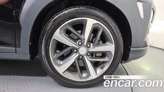 Hyundai Kona 1.6 Turbo 2WD Modern Art 2019 — фото 21