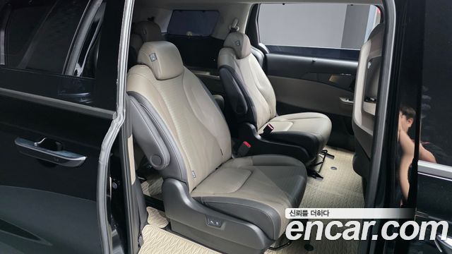 Kia Carnival (IV) HEV 9seater Gravity 2025 — фото 12