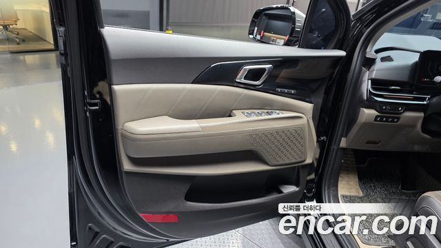 Kia Carnival (IV) HEV 9seater Gravity 2025 — фото 24