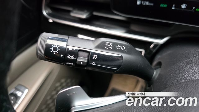 Kia Carnival (IV) HEV 9seater Gravity 2025 — фото 30