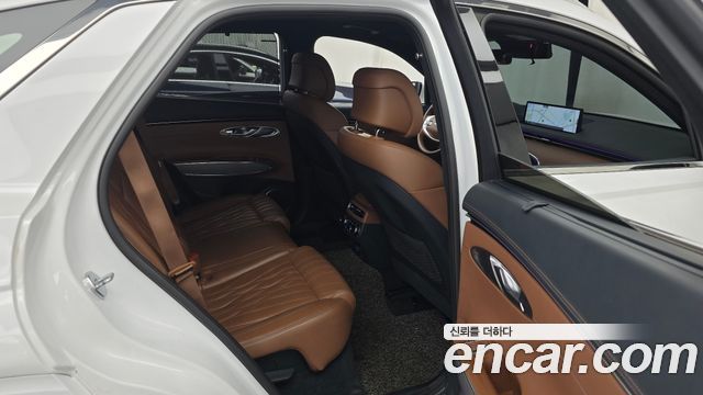 Genesis GV70 2.2 Diesel 2WD 2021 — фото 11