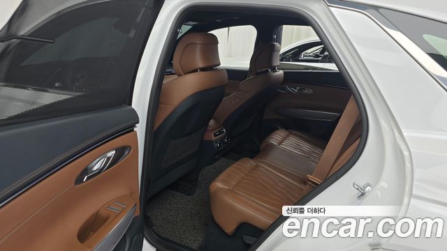 Genesis GV70 2.2 Diesel 2WD 2021 — фото 12