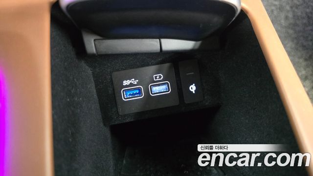 Genesis GV70 2.2 Diesel 2WD 2021 — фото 13