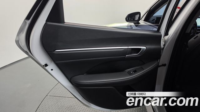 Hyundai Sonata The Edge (DN8) 2.0 Premium 2024 — фото 25