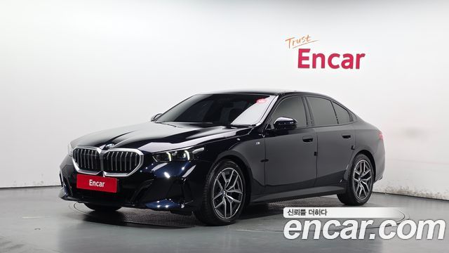 BMW 5 Series (G60) 523d xDrive M Sport 2025 — фото 1