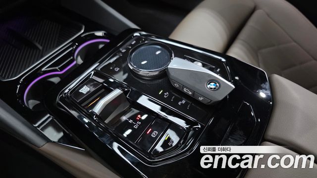 BMW 5 Series (G60) 523d xDrive M Sport 2025 — фото 9