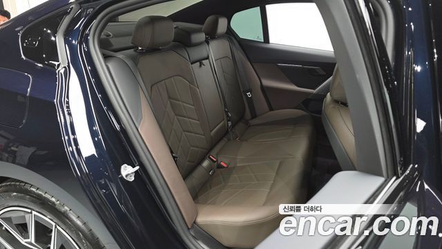 BMW 5 Series (G60) 523d xDrive M Sport 2025 — фото 12