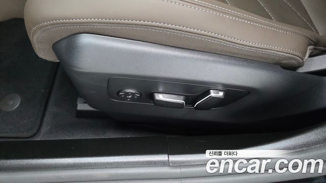 BMW 5 Series (G60) 523d xDrive M Sport 2025 — фото 29