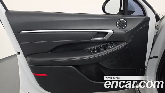Hyundai Sonata The Edge (DN8) 2.0 Premium 2024 — фото 24