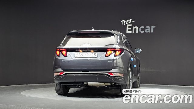 Hyundai Tucson (NX4) Diesel 2.0 4WD Premium 2023 — фото 4