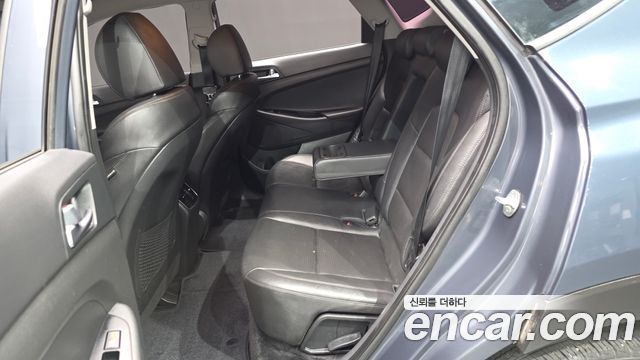 Hyundai Tucson Diesel 2.0 2WD Modern 2020 — фото 12