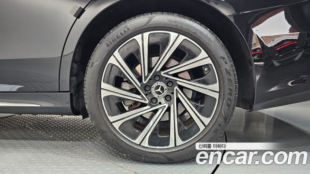 Mercedes-Benz E-Class (W214) E300 4MATIC Exclusive 2025 — фото 21