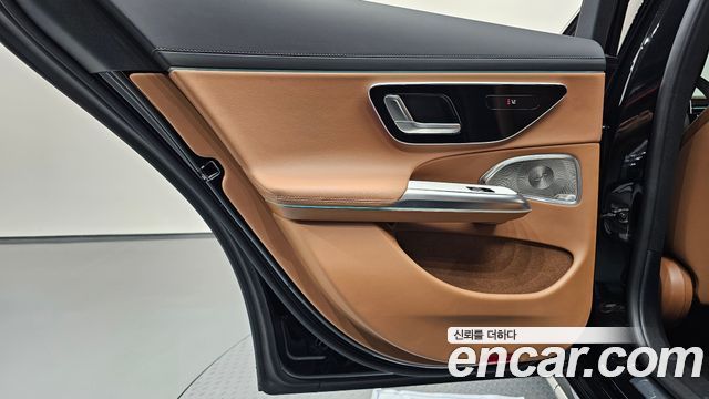 Mercedes-Benz E-Class (W214) E300 4MATIC Exclusive 2025 — фото 25