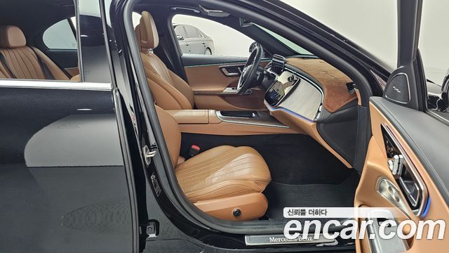 Mercedes-Benz E-Class (W214) E300 4MATIC Exclusive 2025 — фото 26