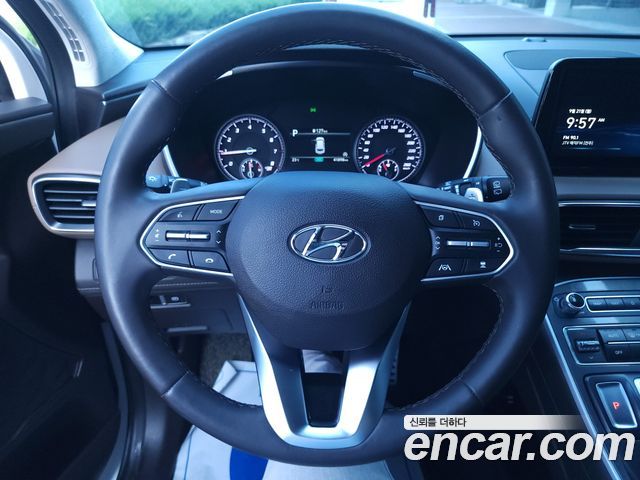 Hyundai Santa Fe Gasoline 2.5T 2WD Prestige 2021 — фото 19