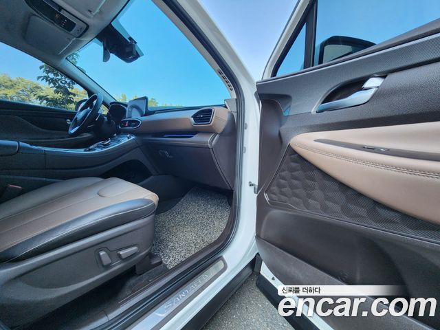 Hyundai Santa Fe Gasoline 2.5T 2WD Prestige 2021 — фото 20