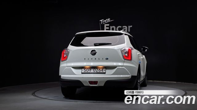 KG Mobility (SsangYong) Tivoli Diesel VX 2WD 2016 — фото 4