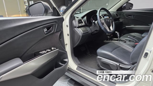 KG Mobility (SsangYong) Tivoli Diesel VX 2WD 2016 — фото 10