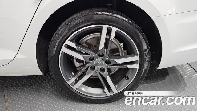 Audi A4 (B9) 40 TFSI Premium 2019 — фото 21