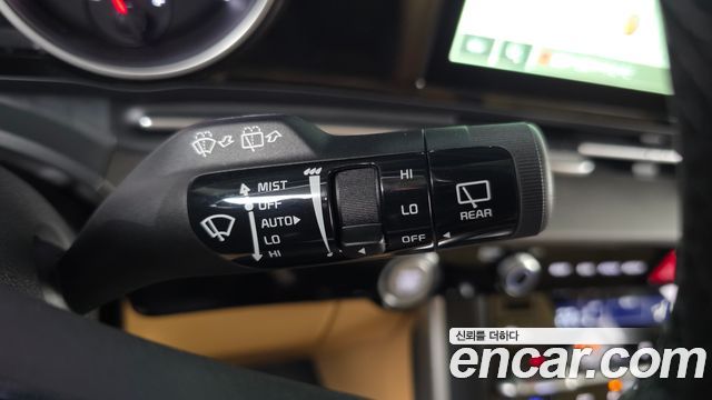 Kia Carnival (IV) Diesel 9-Seater Prestige 2022 — фото 17