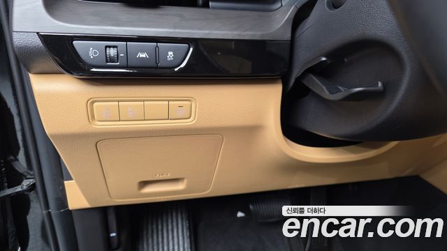Kia Carnival (IV) Diesel 9-Seater Prestige 2022 — фото 28