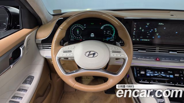 Hyundai Grandeur Hybrid (IG) Calligraphy 2020 — фото 13
