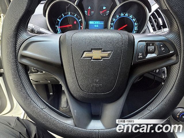 Chevrolet Amazing New Cruze 1.8 LT 2015 — фото 15