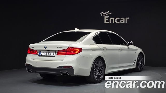 BMW 5 Series (G30) 530i xDrive M Sport Package Plus 2020 — фото 2