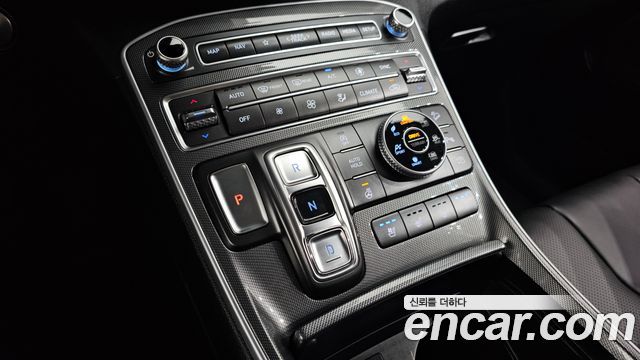 Hyundai Santa Fe Diesel 2.2 4WD Prestige 2022 — фото 9