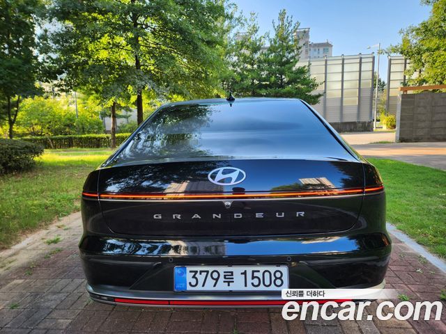 Hyundai Grandeur (GN7) 2,5 Gasoline 2WD Exclusive 2023 — фото 3