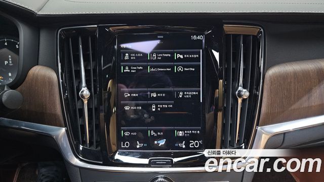 Volvo S90 B6 AWD Inscription 2021 — фото 28