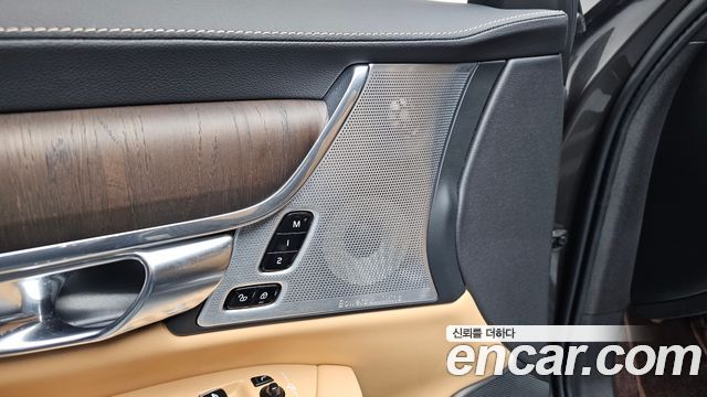 Volvo S90 B6 AWD Inscription 2021 — фото 35