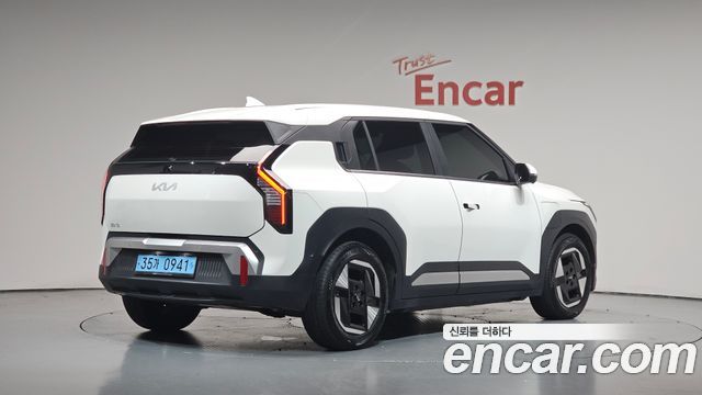 Kia EV3 Long Range 2WD AIr 2025 — фото 2