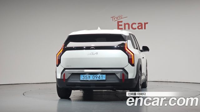 Kia EV3 Long Range 2WD AIr 2025 — фото 4